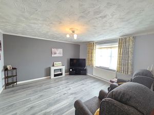 Lounge- click for photo gallery